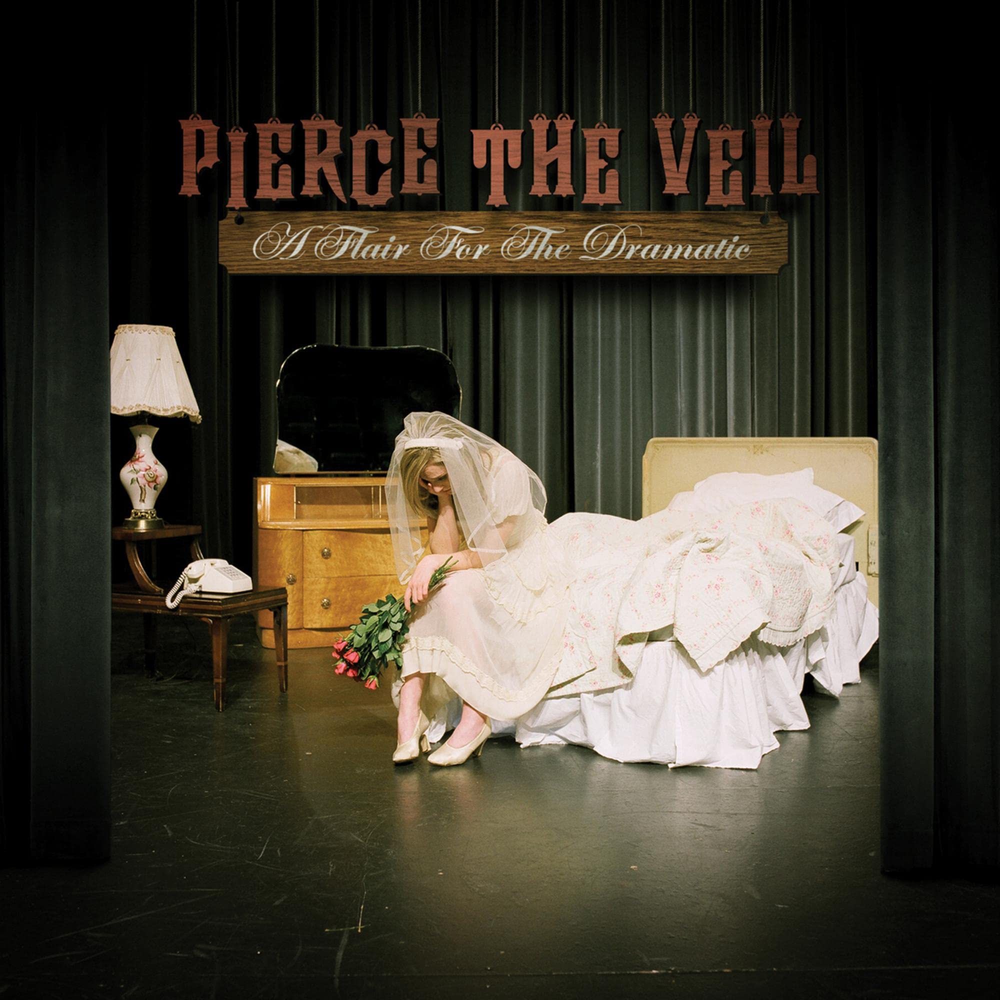 A Flair For The Dramatic: Pierce The Veil: Amazon.ca: Music
